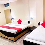 Hotel The Garden Inn